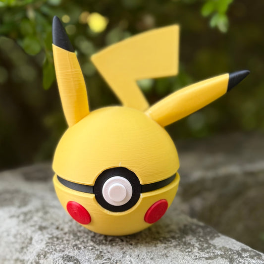 Pikachu Pokeball